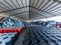 Polda Jawa Timur Usut Dugaan Dumping Limbah B3 di PT Barrel Jaya Abadi