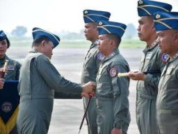Sertijab Tiga Komandan Pangkalan Udara TNl AL
