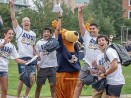 Lebih dari 8.000 Mahasiswa Indonesia Menempuh Studi di Amerika Serikat