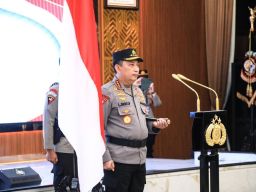 Daftar 13 Jenderal Polisi yang Naik Pangkat