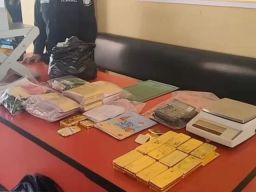 Satreskrim Polresta Pontianak Ungkap Gudang Penyimpanan Emas Ilegal