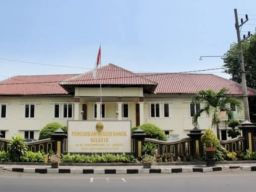 2 Orang Terbukti Memeras Ibu Bhayangkari di Depan Polsek Bangil