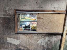 Warung Lubang di SCBD Jakarta