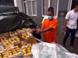 Direktur CV Bening Karya Sejati Didakwa Edarkan Minyak Goreng Vege Table Fres Tanpa Izin