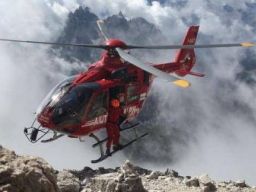 Pengamat Ungkap Tim SAR Tidak Terjunkan Helikopter Saat Evakuasi Turis Asal Brasil