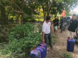 Polres Malaka Tangkap Pelaku Penyalahgunaan BBM Subsidi di SPBU