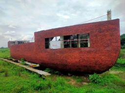 Proyek Kapal Majapahit Bawa 7 Orang ke Sel Tahanan Kejari Kota Mojokerto