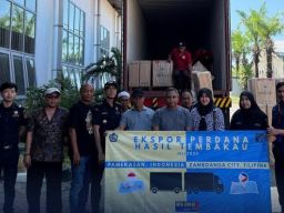 PT Empat Sekawan Mulya Ekspor 1.000 Karton Hasil Tembakau ke Filipina