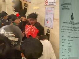 Di Hari Bhayangkara, Warga Mojokerto Minta Keadilan di Polrestabes Surabaya