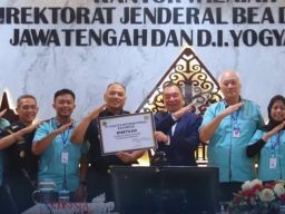 PT Chutex International Indonesia Dapat Fasilitas Kawasan Berikat