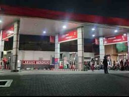 Beli Pertalite Pakai Jerigen di SPBU Jalan Kusuma Bangsa Surabaya, 2 Orang Diadili