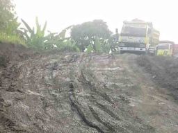 Tambang Galian C di Desa Melirang Menggerogoti PAD Gresik