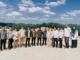 Komisi III DPRD Riau Tinjau Lokasi Galian C di Kelurahan Palas