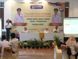 Pemkab Gresik Menyalurkan BLT dari Dana Bagi Hasil Cukai Hasil Tembakau