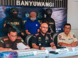 Tim Gabungan Sita 159 Ribu Batang Rokok Ilegal di Banyuwangi