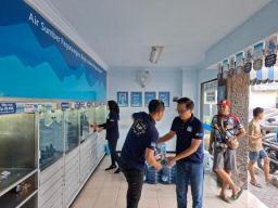 Air Minum Biru Meraih Top Brand Award 2025