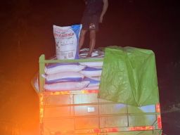 PJR Ditlantas Polda Sulawesi Barat Gagalkan Penyelundupan Pupuk Subsidi