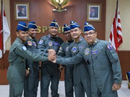 Serah Terima Jabatan Dirlambangja dan Dua Komandan Lanudal Puspenerbal
