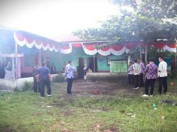 Tulisan Madrasah di Ujung Sampah Membuat Kemenag Turunkan Pasukan