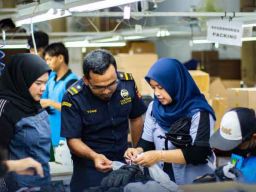 Ribuan Sarung Tangan dari Bantul Diekspor ke Jepang