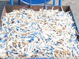 Pengedar Rokok Ilegal Tertangkap di Jalan Tol Gempol