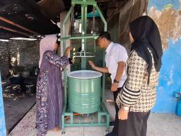 UNESA Tingkatkan Kapasitas Pengrajin Batik Bangkalan