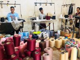 Perjalanan Ravi Febrian Bangun Bisnis Ideku Rajut