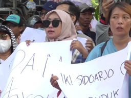 Warga Perumahan Alana Regency Tambak Oso Krisis Air Bersih