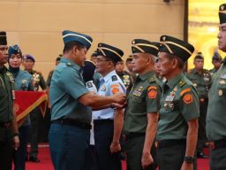 Serah Terima Jabatan Tiga Kabalakpus TNI