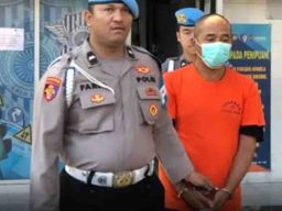 Sopir Dump Truk Pengangkut Pasir ke PT Focon Disidang