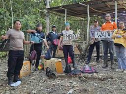 Polsek Loa Janan Hancurkan Arena Sabung Ayam di Batuah