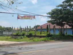 Bangunan Mangkrak di Desa Wadeng Harus Diaudit Inspektorat Gresik