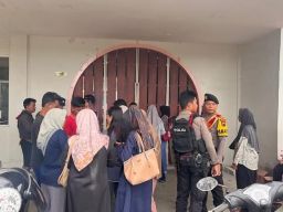 Kantor NW Sport di Kebumen Digeruduk Massa