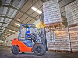 Julio Harnish Dibui Atas Penggelapan Biji Plastik Milik PT Dutabudi Tulusrejo