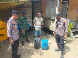 Polsek Asgon Tangkap Pembuat Miras Jenis Kaki Anjing