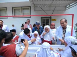 Bulan Kesehatan Gigi Nasional 2025 Digelar di Surabaya