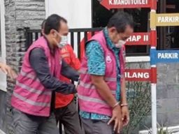 Kejari Sampang Tahan Empat Koruptor Dana PEN dan DID