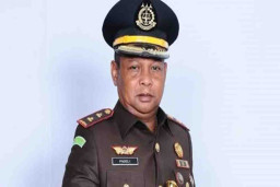 Mantan Kepala Kejari Enrekang Jadi Tersangka Dugaan Pemerasan