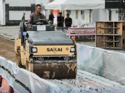 Bea Cukai Probolinggo Musnahkan Rokok dan Minuman Keras Ilegal