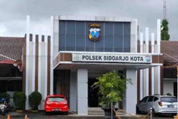 Polsek Sidoarjo Kota Diduga Tangkap 3 Orang di Desa Katerungan di Kasus Narkoba