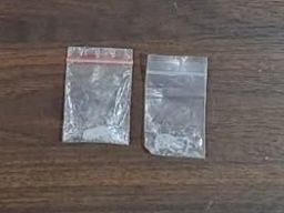 2 Terdakwa Pengedar Sabu di Sumput Driyorejo Divonis 6 Tahun Penjara