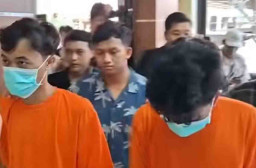 Sidang Dua Aktivis Mahasiswa Pemeras Kepala Dinas Pendidikan Jatim