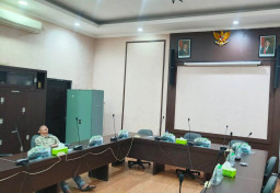 Hari Kedua Ramadhan, Kantor DPRD Kabupaten Pasuruan Sepi Bak Kuburan