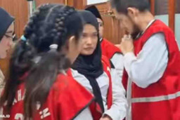 Fitria Putri Kusuma Terbukti Bersekongkol Kredit Bermasalah di FIF Surabaya 3