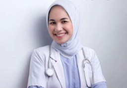 Nadhira Nuraini Afifa, Dokter Yang Menembus Batas Pendidikan