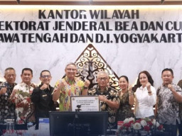 PT Maximos Supply Chain Indonesia Dapat Fasilitas Pusat Logistik Berikat