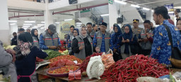 Jelang Lebaran, Harga Cabai di Ponorogo Capai Rp 100 Ribu per Kg