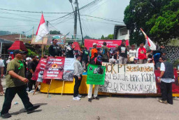 Santer Isu Pansus Real Estate DPRD Kabupaten Pasuruan Retak