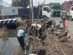Proyek Tak Bertuan di Menganti Gresik Menuai Sorotan Publik
