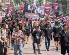 Warga Prigen Marah, Tolak Alih Fungsi Lahan Hutan di Lereng Gunung Arjuno
